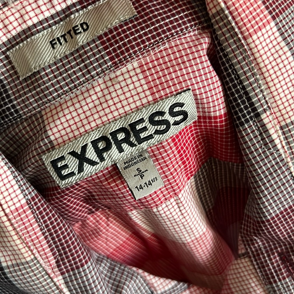 Express Fitted Men’s Button Up Size Small - image 2